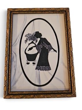 Antique lady Silhouette etching marble in frame